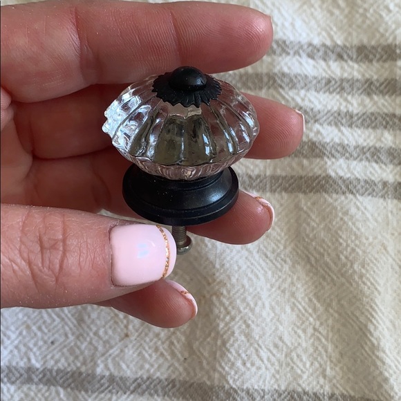 Pottery Barn 5 brushed bronze crystal knobs